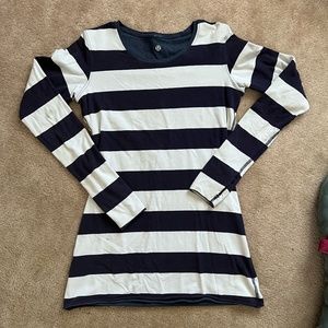 Lululemong Reversible Every Yogi Long Sleeve 8